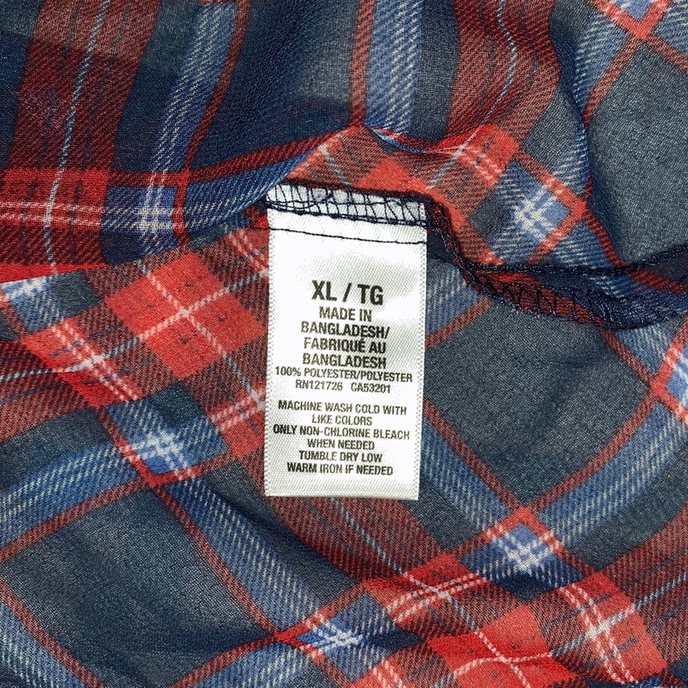 Sheer button-up flannel tank-top - Picture 3 of 4